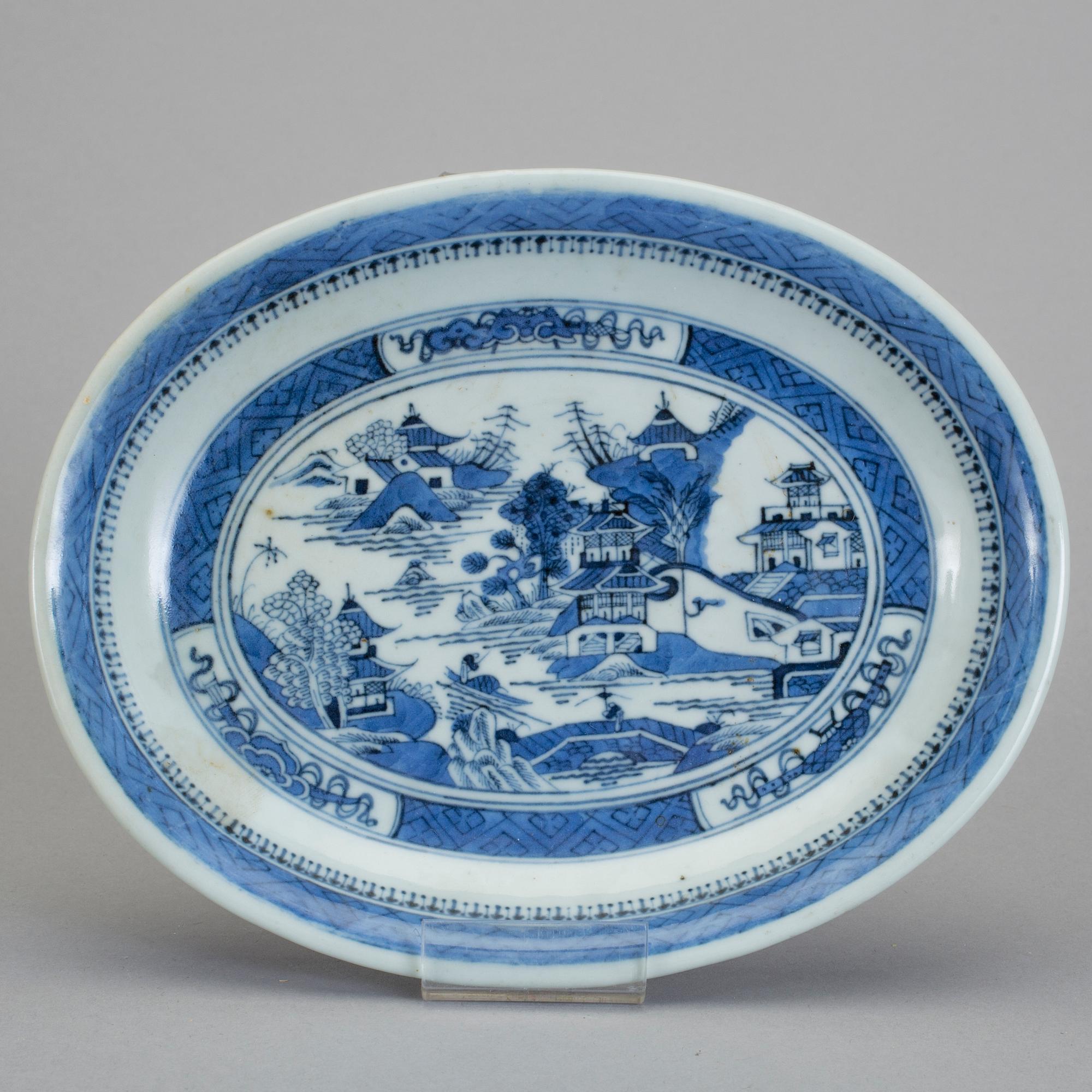 FAT, 3 stycken, porslin, Kina, 1800-tal.