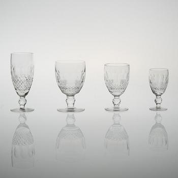 GLASSERVIS, 46 delar, 1900-talets senare hälft.