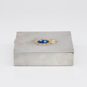 Firma Svenskt Tenn, a pewter box, Stockholm 1933.