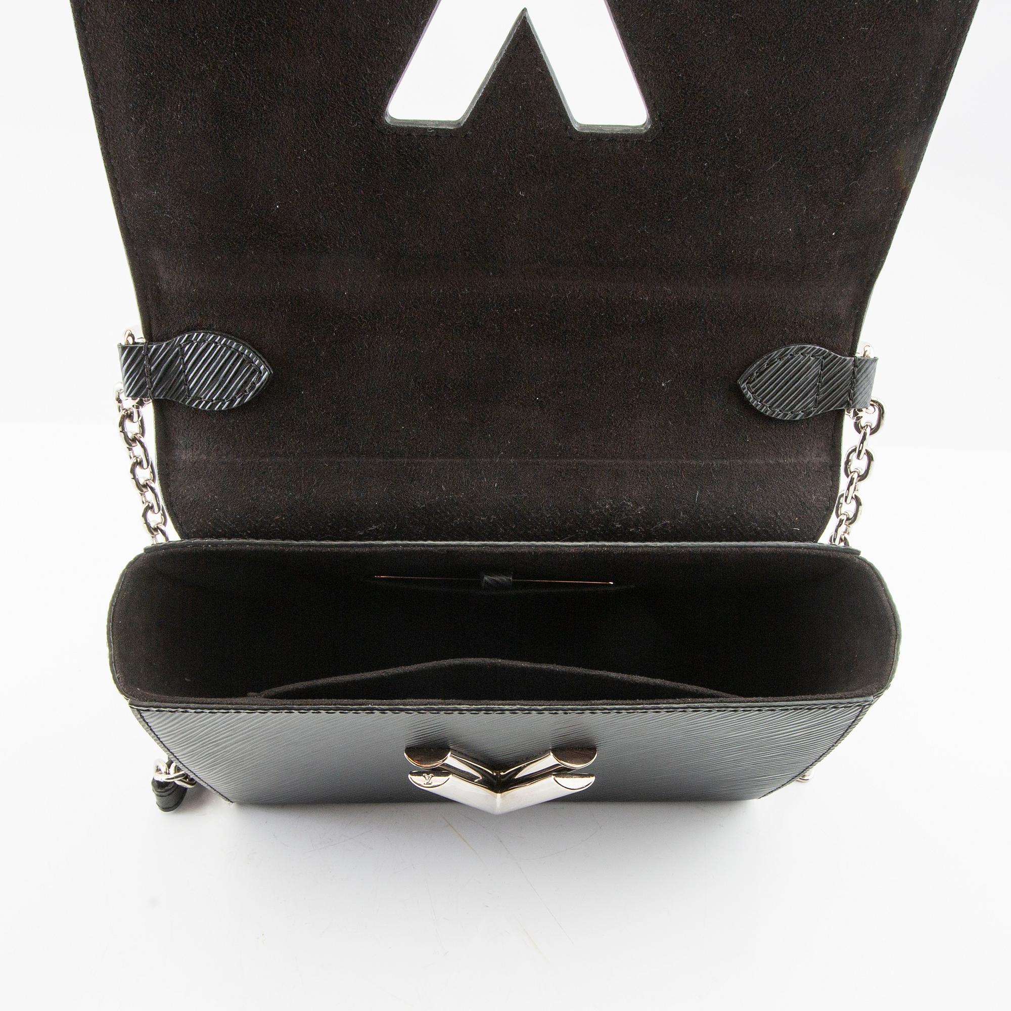 Louis Vuitton, "Twist MM Epi Noir", bag, France 2015.