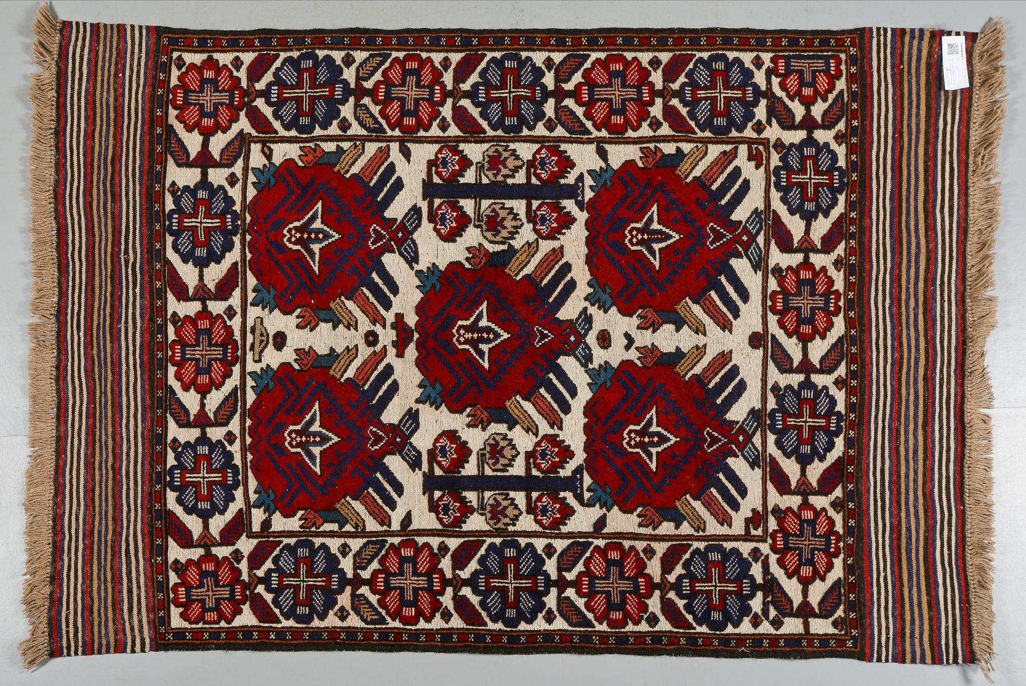 MATTA, troligen Sirjan, 182 x 125 cm, modern tillverkning.