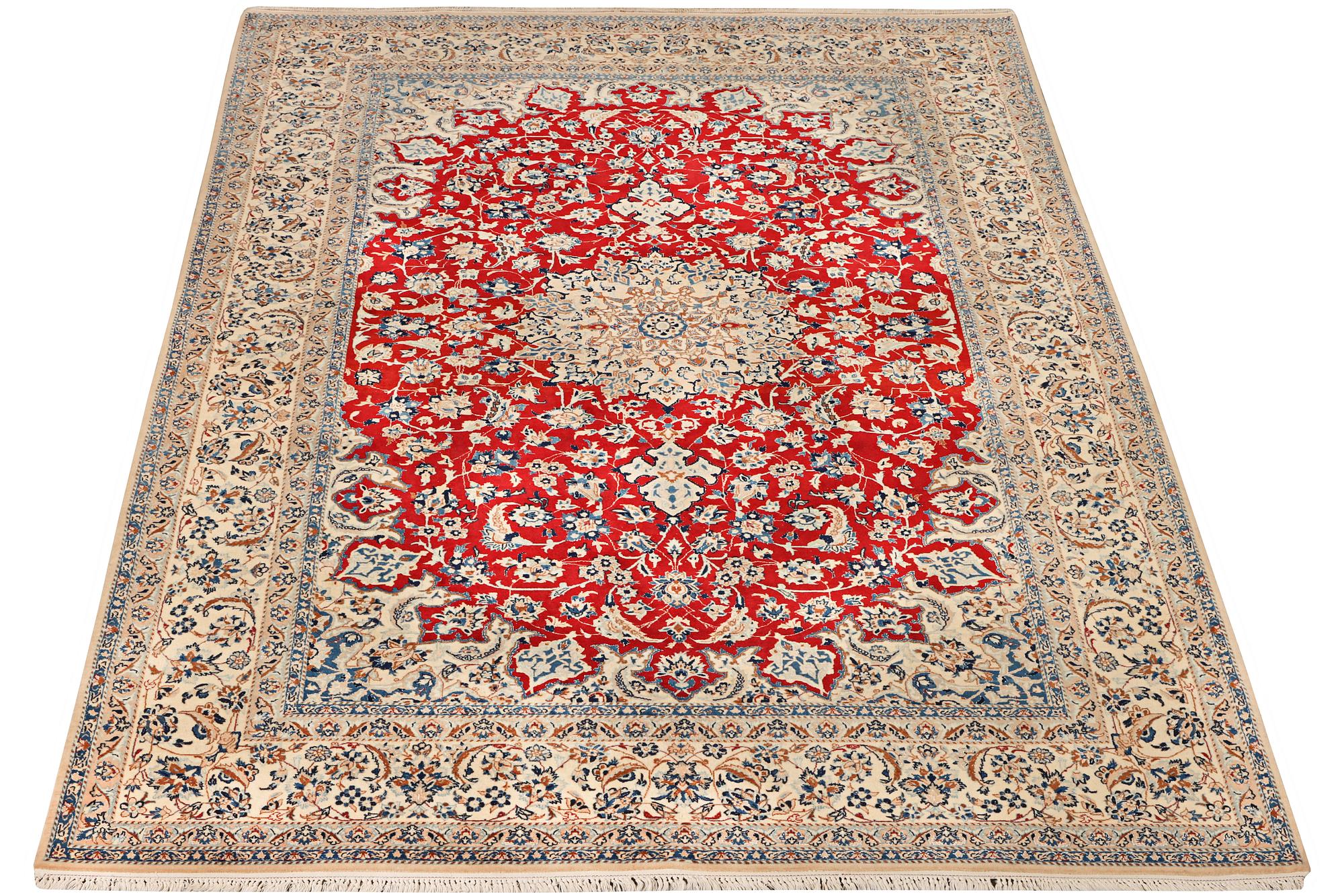 Matta, Nain, part silk, 9 laa, ca. 250 x 170 cm.