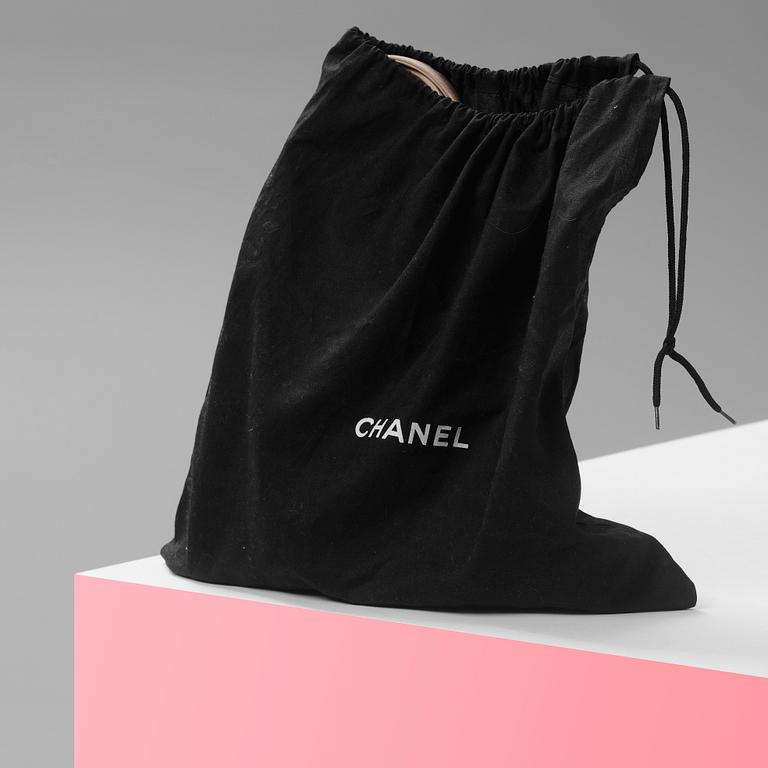 HANDBAG, Chanel.