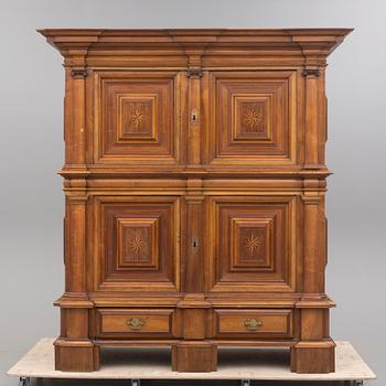 SKÅP, barock. 1700-talets första hälft.