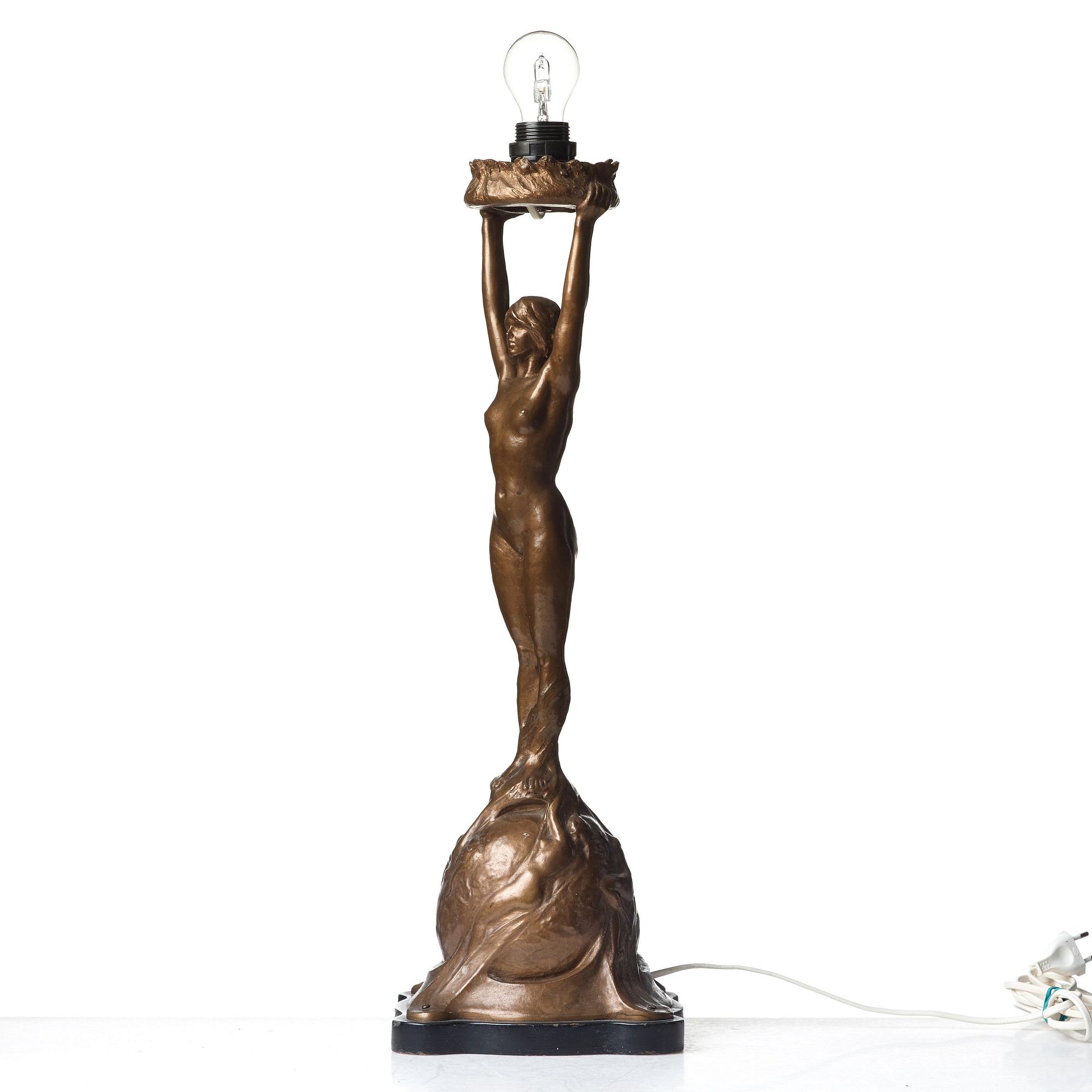 Gerda Sprinchorn, bordslampa, "Solen", Herman Bergmans Gjuteri, Stockholm, jugend.