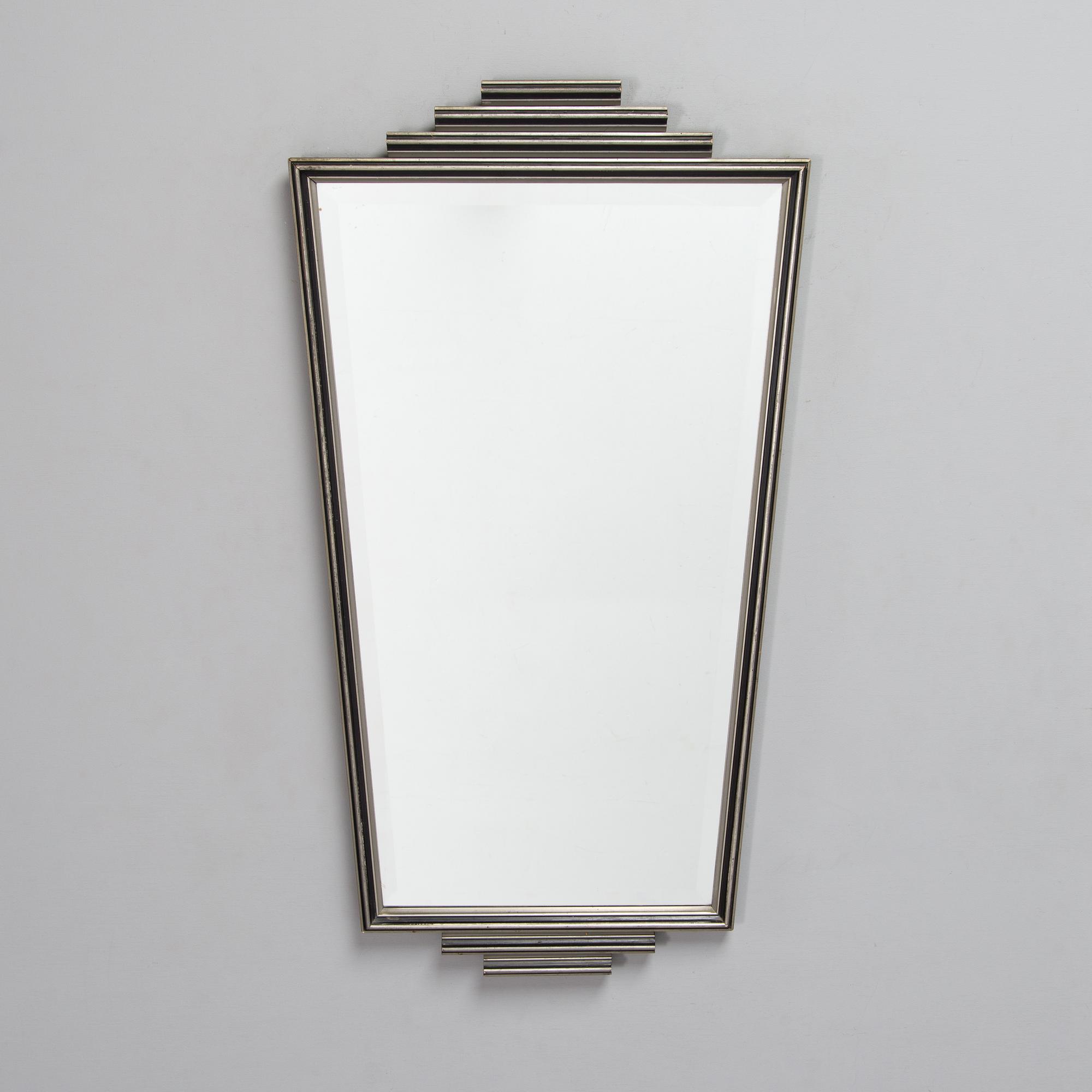 An Art deco mirror, 1920s-30s.