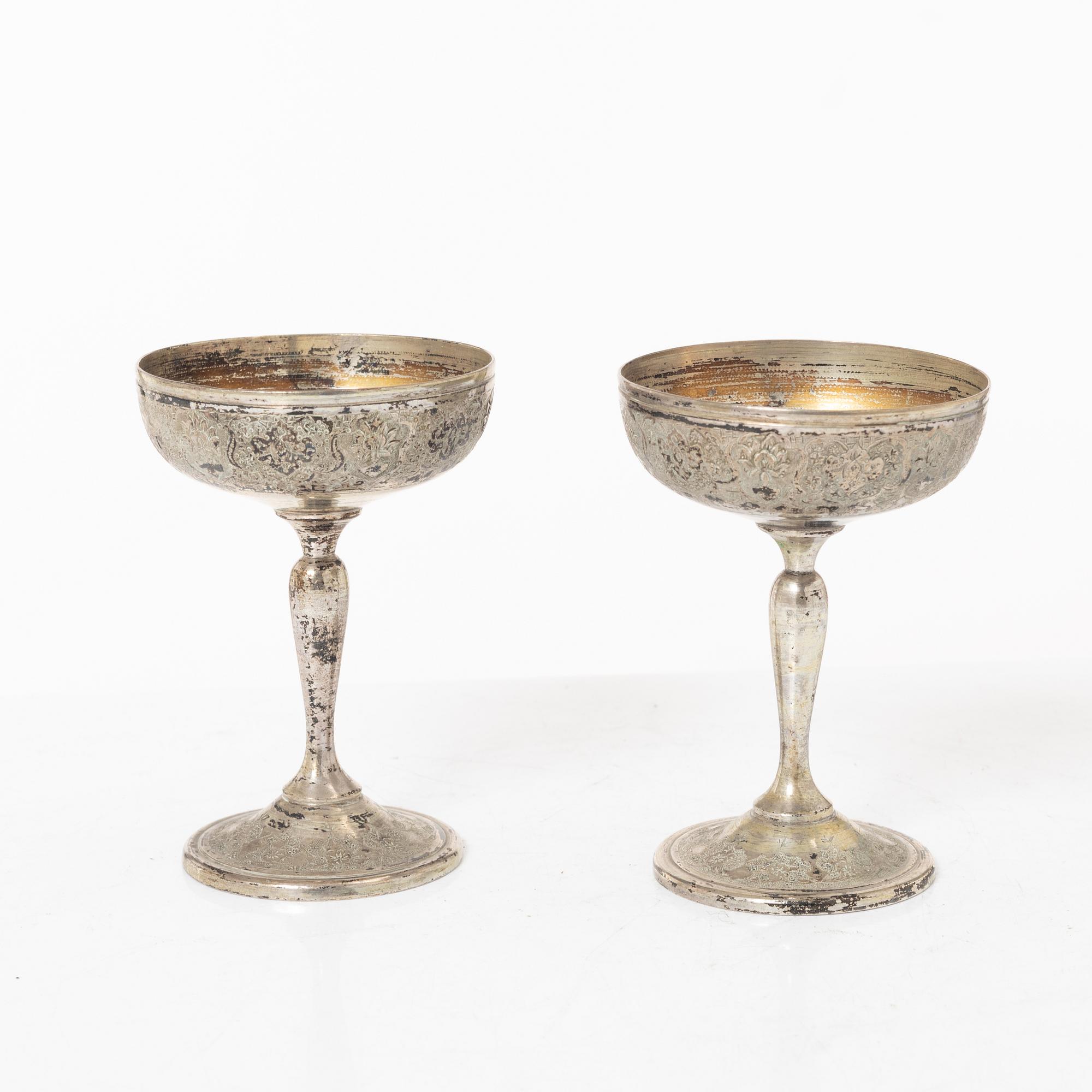 Cocktailglas, 6 st, samt bricka, silver, Iran, 1900-tal.