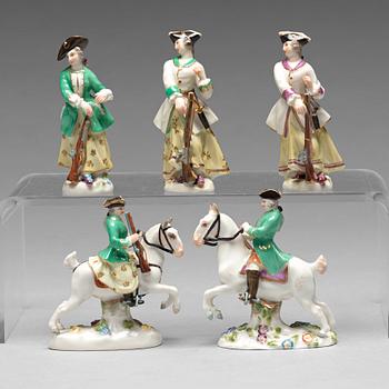 251. A group of five small figurines of huntsmen, Meissen, 20th Century.