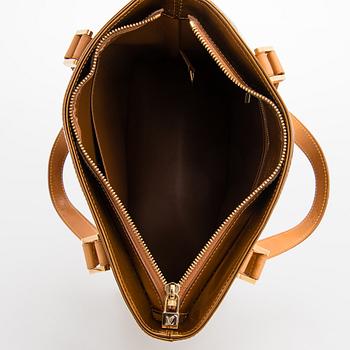 Louis Vuitton, A Monogram Vernis 'Houston' Bag.