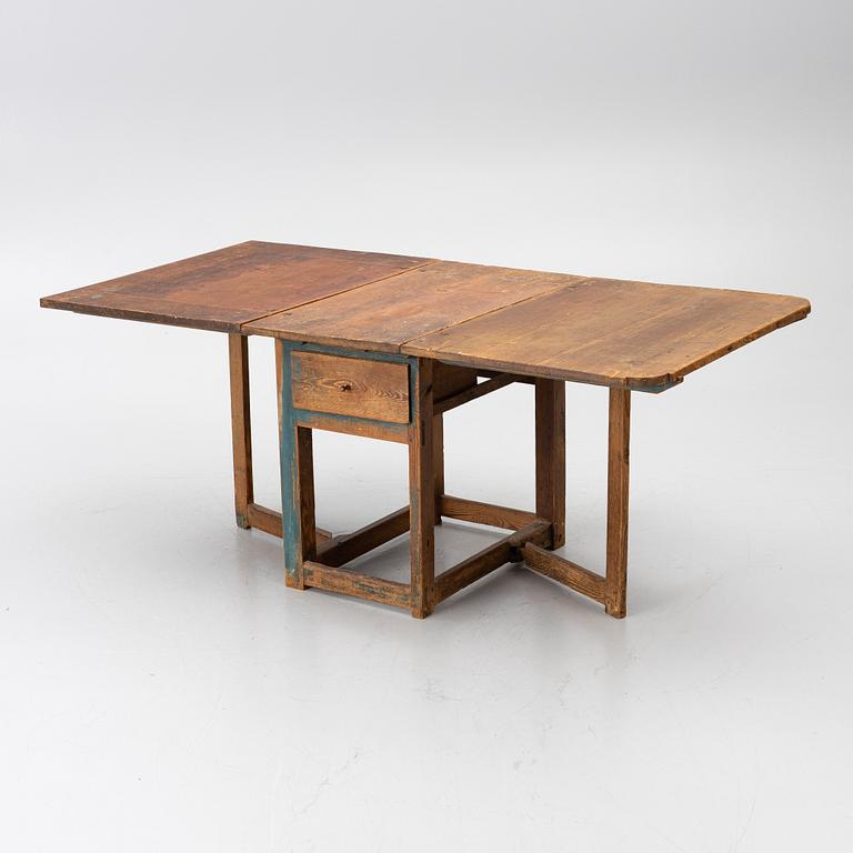 Drop-leaf table, 19th century.