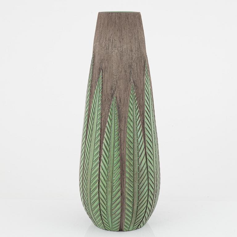 Anna-Lisa Thomson, a 'Paprika' ceramic vase, Upsala-Ekeby.