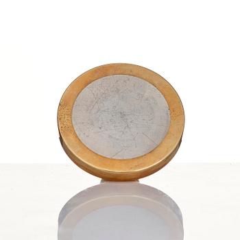 Firma Svenskt Tenn, flaska, med propp av Björn Trägårdh, 1930-tal.