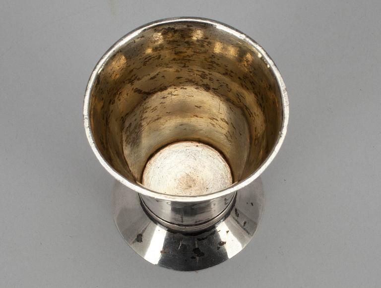 BÄGARE, silver, Erik Sandström, Torneå 1828. Vikt ca 47,6 g.