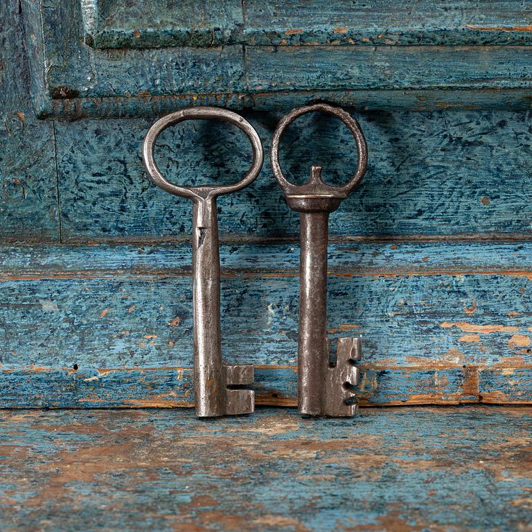 A painted late Baroque cabinet, 18th century.