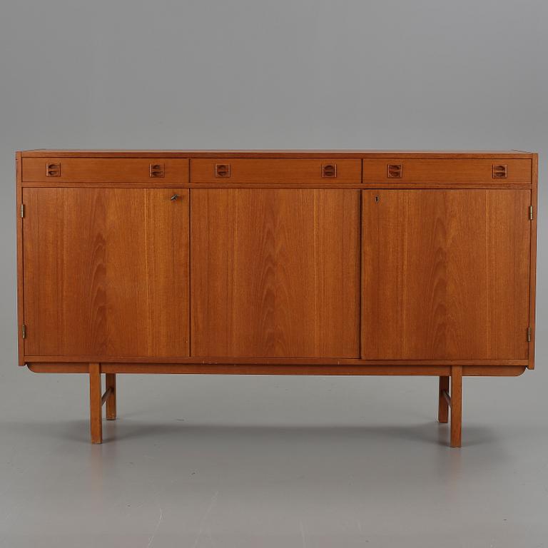 SIDEBOARD, 1960-tal.