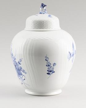 LOCKURNA, porslin, "Blå Blomst", Royal Copenhagen.