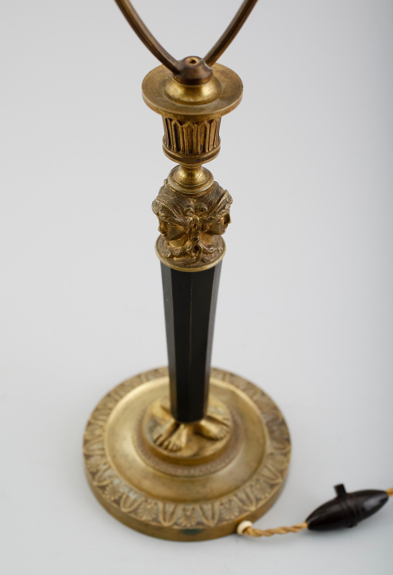 BORDSLAMPA, empirestil, 1900-talets första hälft.