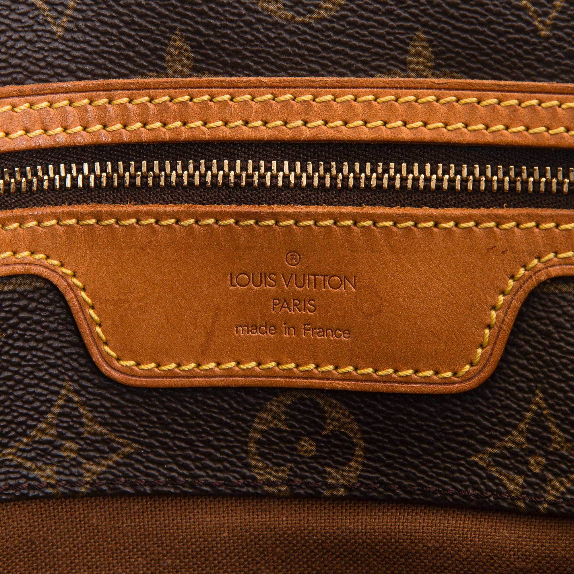 Louis Vuitton, a Monogram Canvas 'Sac Shopping' bag.