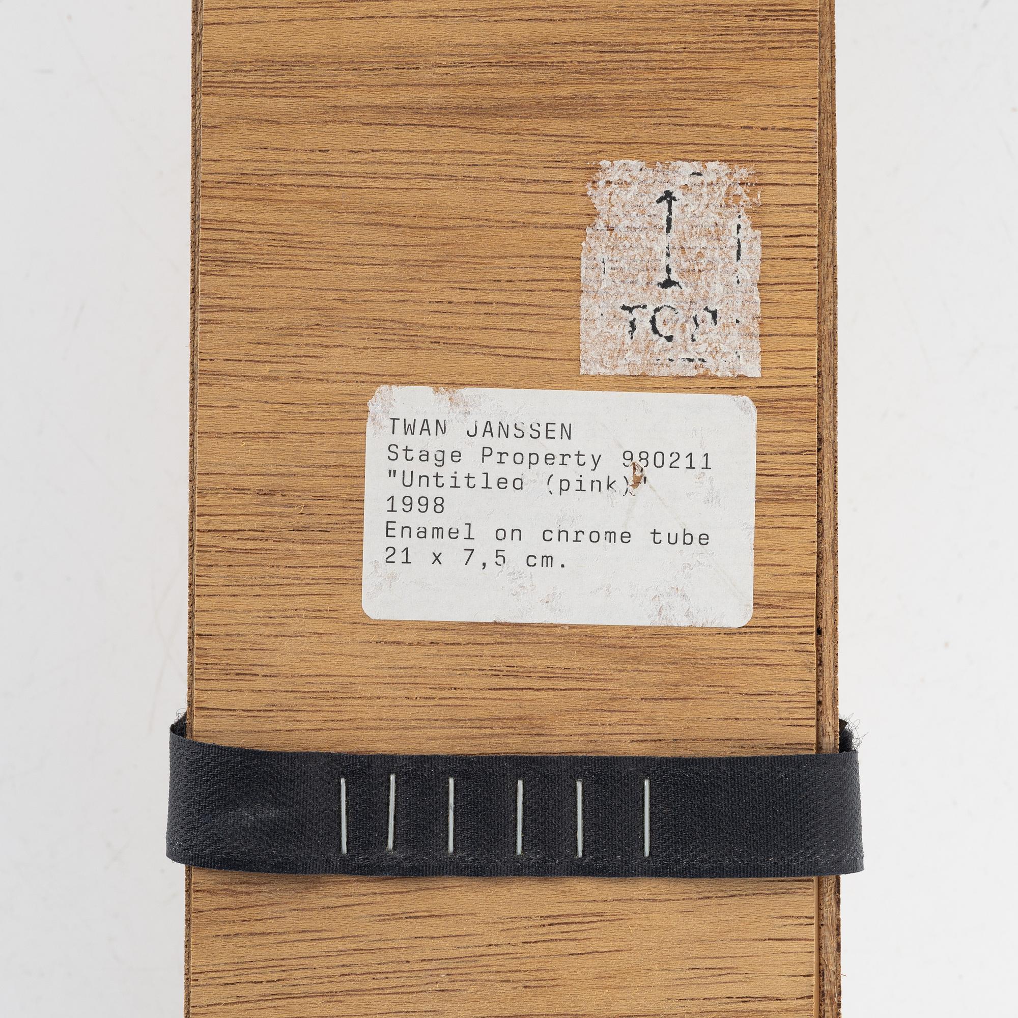 Twan Janssen, "Untitled (pink)".