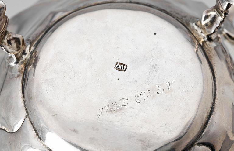 KONFEKTSKÅL, silver, Joachim Weller, Holsterbo (1754-1792). Danmark. Vikt ca 254 g.