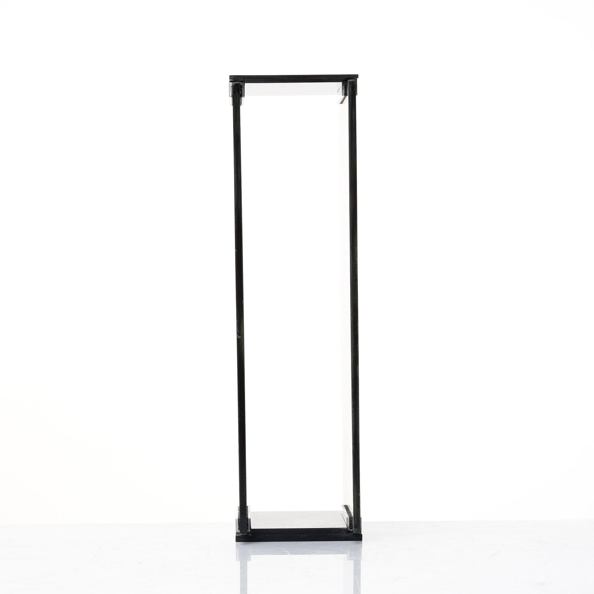 Eric H Olson, "Optochromi T2".