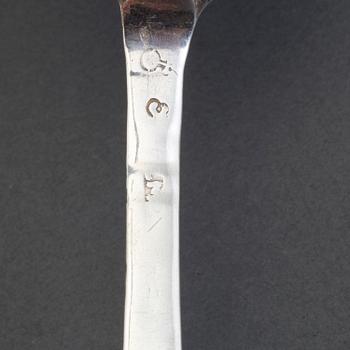 A Swedish 18th century silver rat-tale spoon, mark of Carl Lemon da, Uppsala 1735.