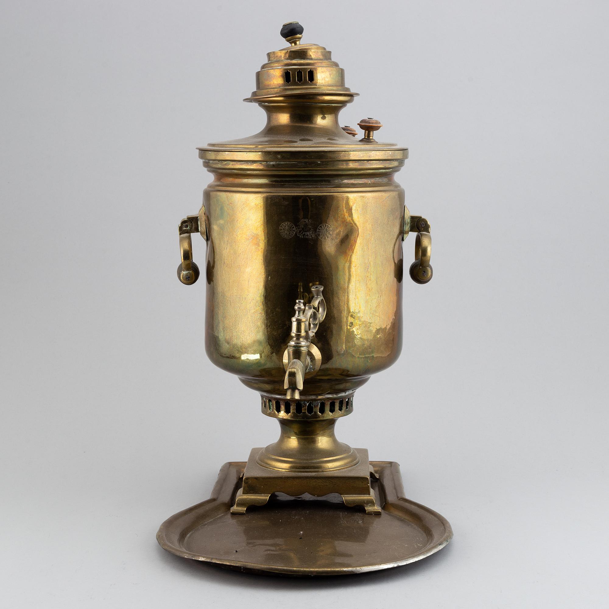 A brass samovar, Russia, ca 1900's.