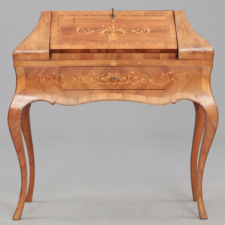 SEKRETÄR, Louis XV-stil, sent 1800-tal/tidigt 1900-tal.