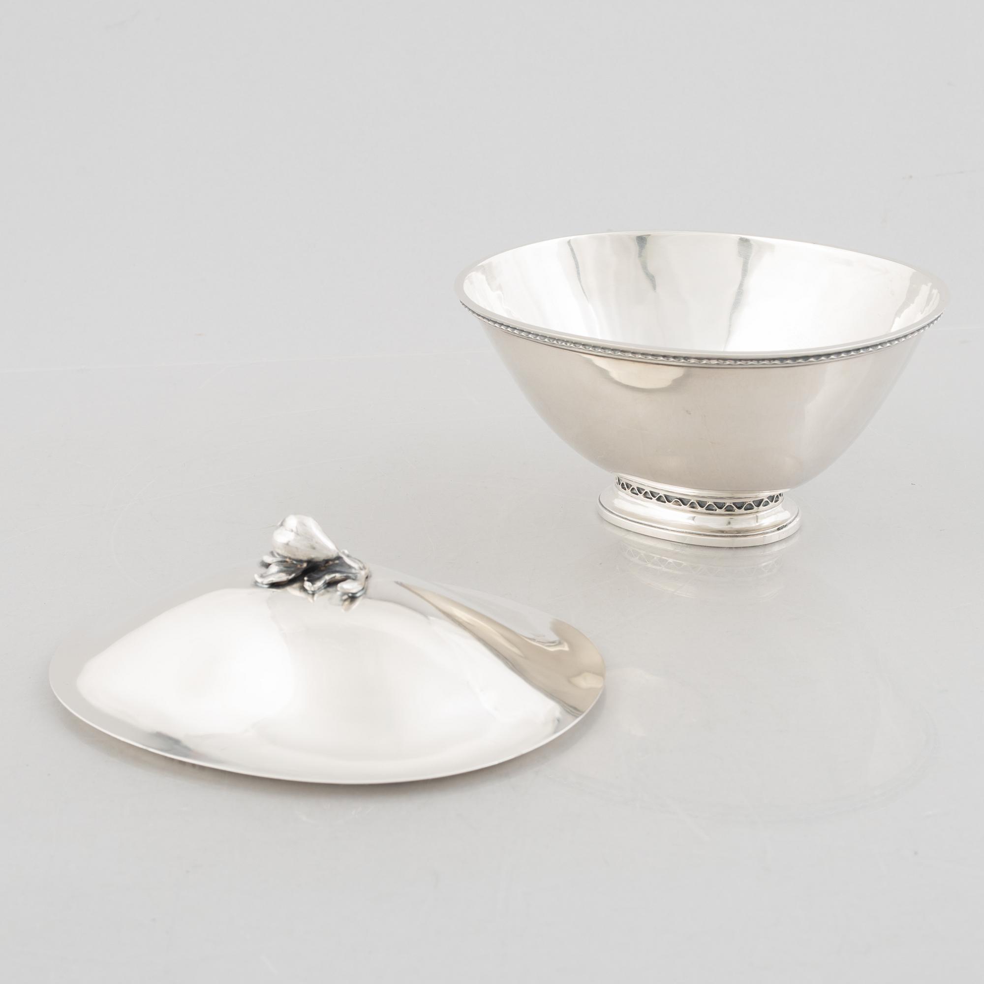 A Swedish silver bonbonnière, marks of Eric Råström, CG Råström, Stockholm 1970.