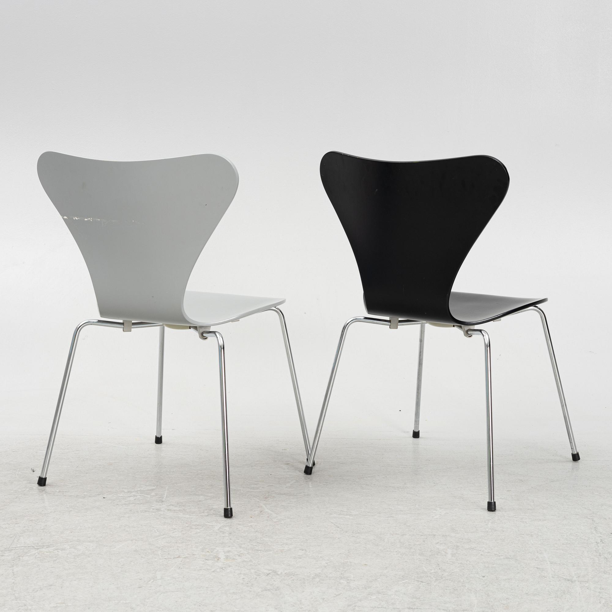 Arne Jacobsen, stolar, 8 st, "Sjuan", Fritz Hansen, Danmark 1997.