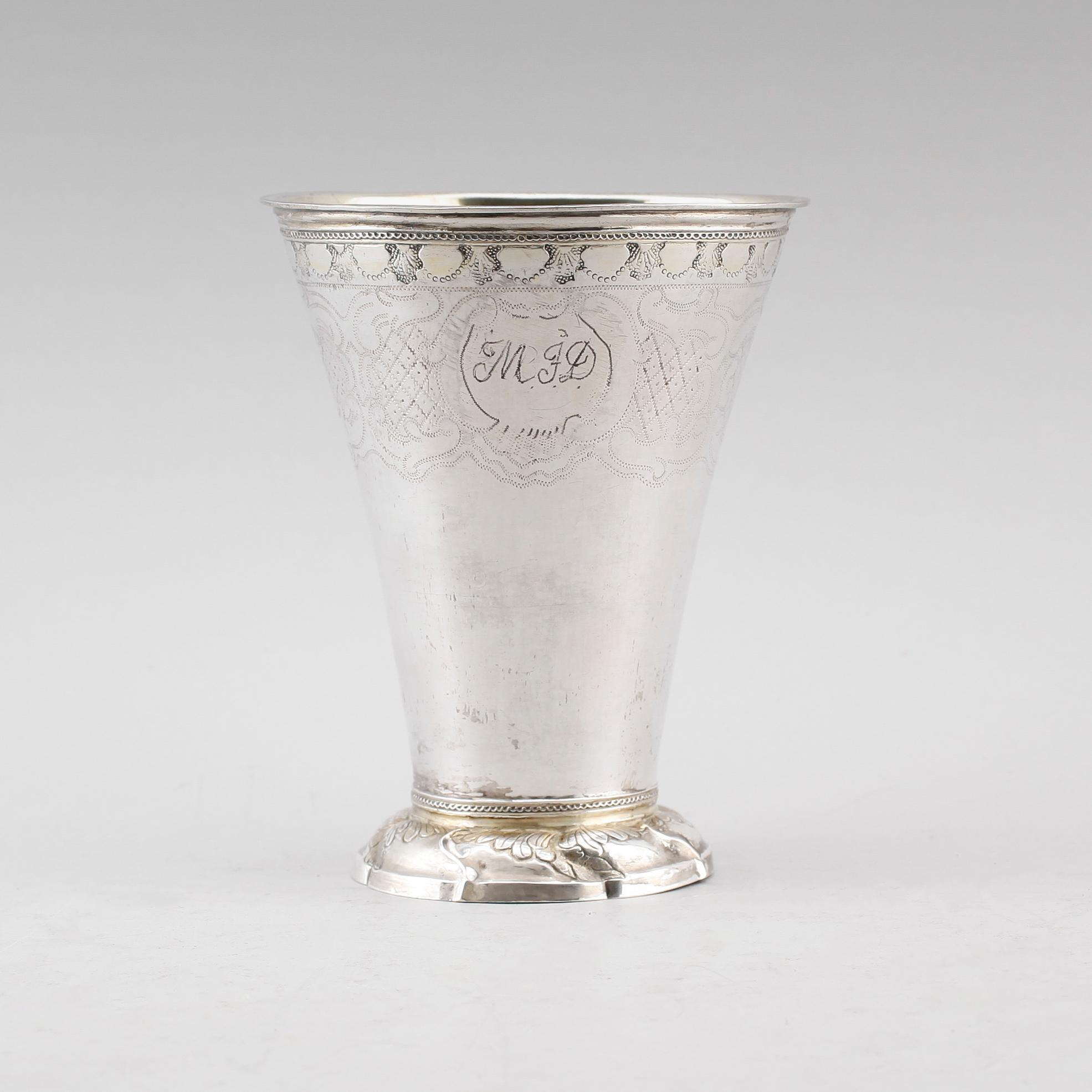 BÄGARE, silver, Elias Modin, Sundsvall 1765. Vikt ca 261 gram.