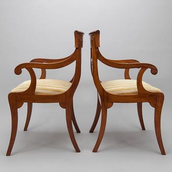 KARMSTOLAR, ett par, biedermeierstil, 1920-tal.