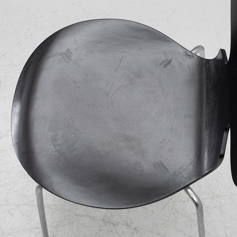 Arne Jacobsen, four 'Ant' chairs, Fritz Hansen, Denmark, 1972-79.