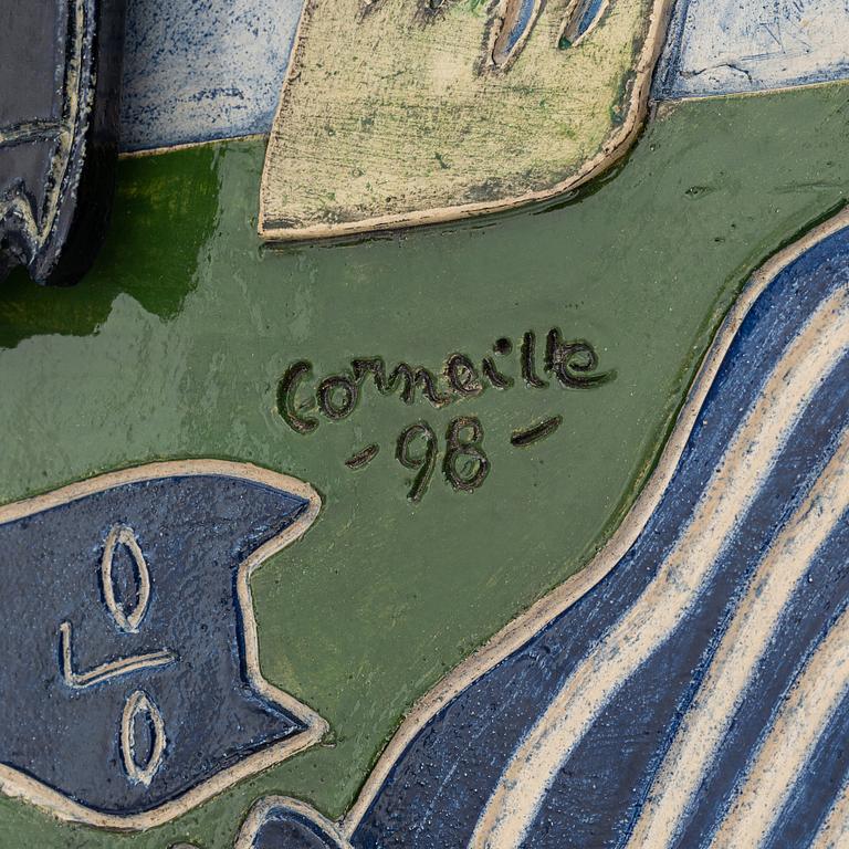 Beverloo Corneille, a painted ceramic wall sculpture, signed, numbered 18/40 and dated -98.