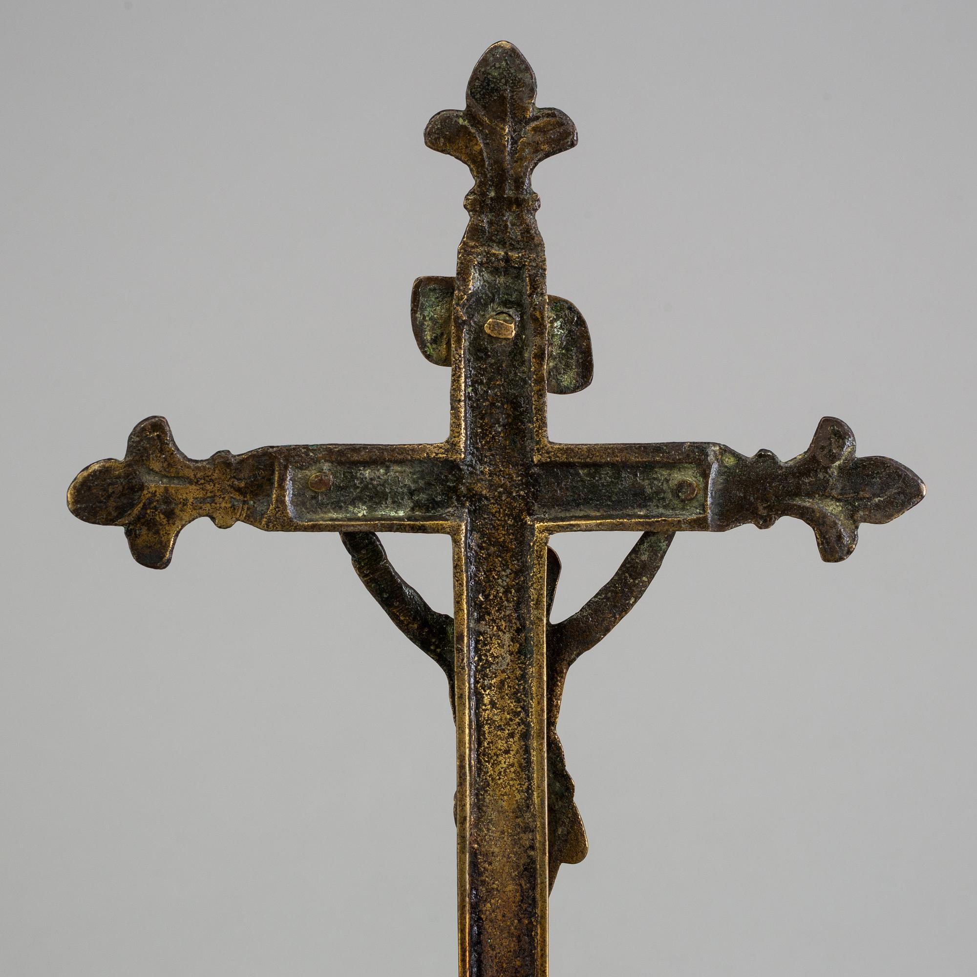 A BRONZE CRUCIFIX, 18th century.