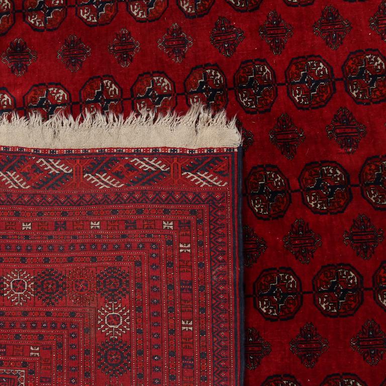 MATTA, Bocchara, old/semiantik, 300 x 200 cm.