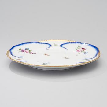 RYSK PORSLINSTALLRIK, Kejserliga Porslinsfabriken, Nikolai I:s tid 1825-1855.