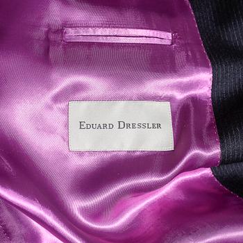 KOSTYM, Eduard Dressler, storlek 52.