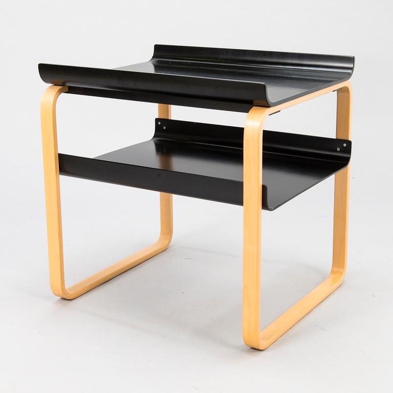 ALVAR AALTO, A '915' for Artek 1997.
