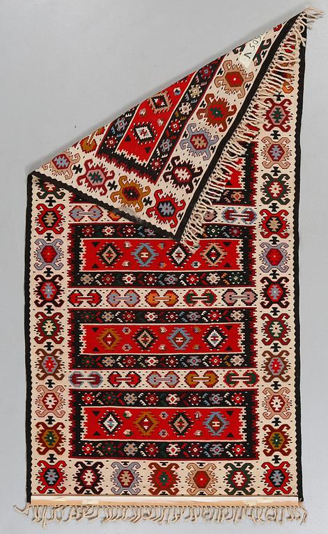MATTA, Kelim, sent 1900-tal, 195x110 cm.