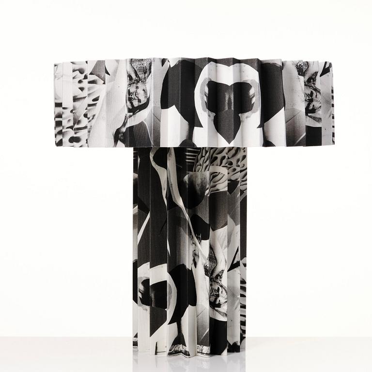 FOLKFORM, "L árt Plisse no 2", ed. 5/25, a table lamp, Studio Folkform, 2022.