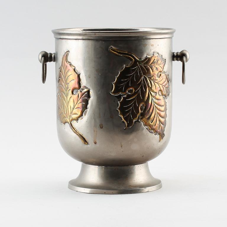 CHAMPAGNEKYLARE, brons, 1900-talets första hälft.