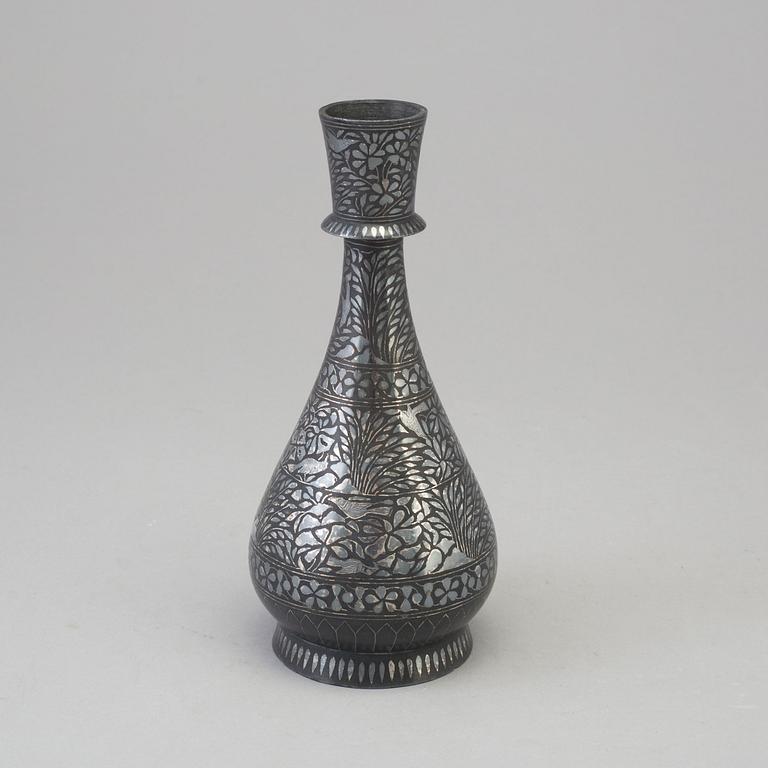 A VASE/A HUQQA BASE, Bidriware, India, 19th century.