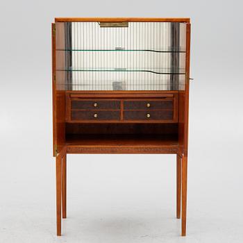 Ulla Fogelklou-Skogh, barskåp, Bodafors, 1900-talets första hälft.