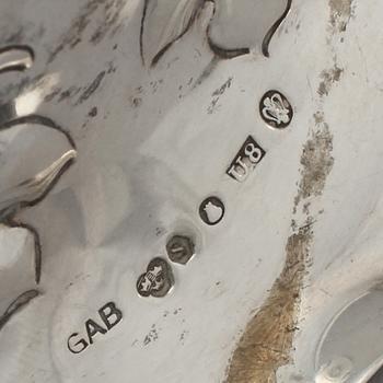 LJUSSTAKAR, ett par, silver, GAB, Stockholm, 1946. Total vikt 255 g.