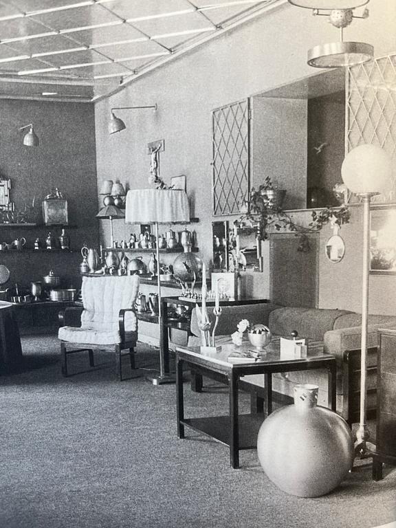 Anton Aurelius, a rare side table model "711/10", Svenska Möbelfabrikerna, Bodafors, 1930s.