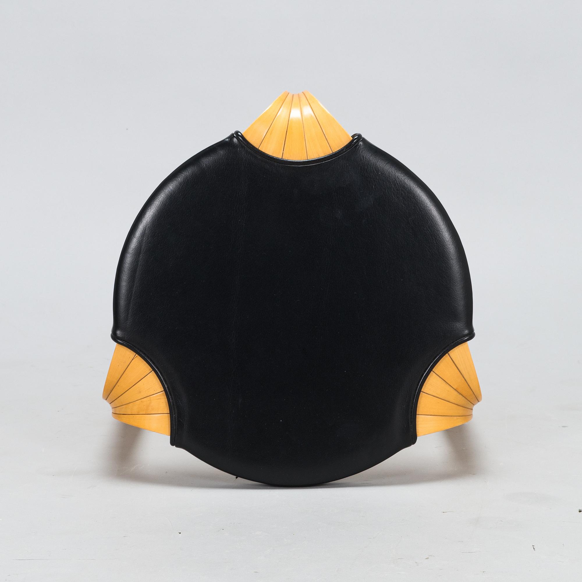 Alvar Aalto, pall, modell X600, Artek 1900-talets slut.