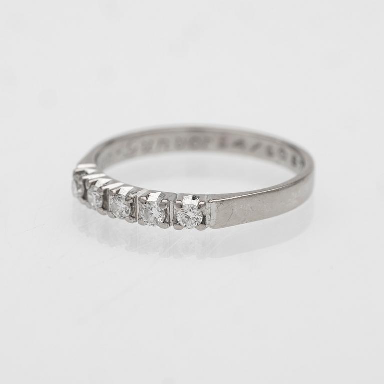 18K white gold half eternity ring with diamonds, Wadring Karlskrona, 1987.