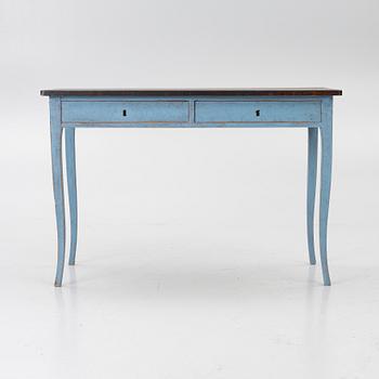 An early 20th century desk.