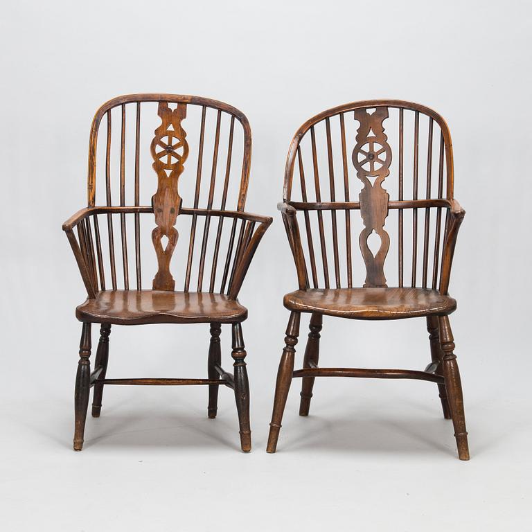 Four 'Windsor-chairs turn of 20th century.